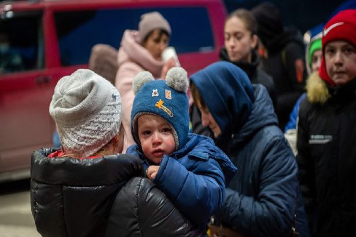 Qonşu dövlətlərə keçən Ukrayna vətəndaşlarının sayı açıqlanıb