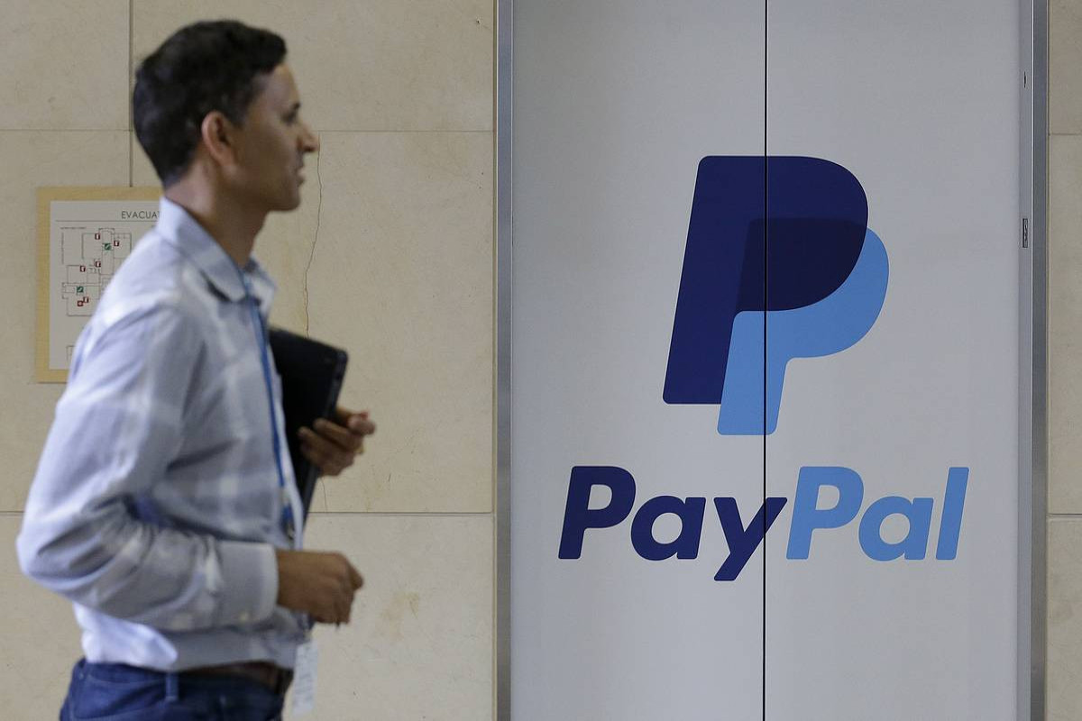 "PayPal" Rusiyada xidmətlərini dayandırır