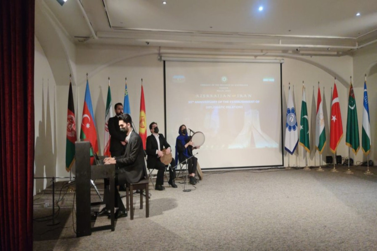 Diplomatik əlaqələrin 30-cu ildönümü ilə bağlı Tehranda rəsmi qəbul keçirilib - FOTO 