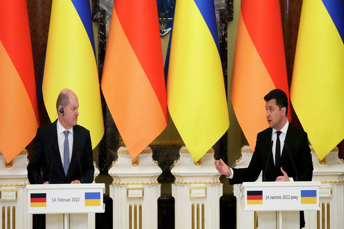 Olaf Şolts,  Vladimir Zelenski