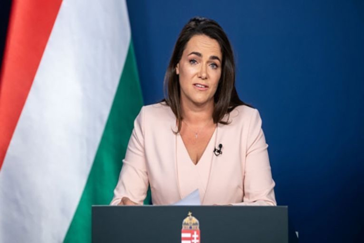 Macarıstanda ilk dəfə qadın prezident seçilib - VİDEO 