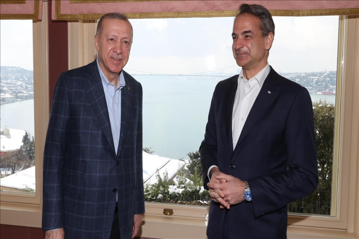 Türkiyə Prezidenti Rəcəb Tayyib Ərdoğan və Yunanıstanın baş naziri Kiriakos Mitsotakis