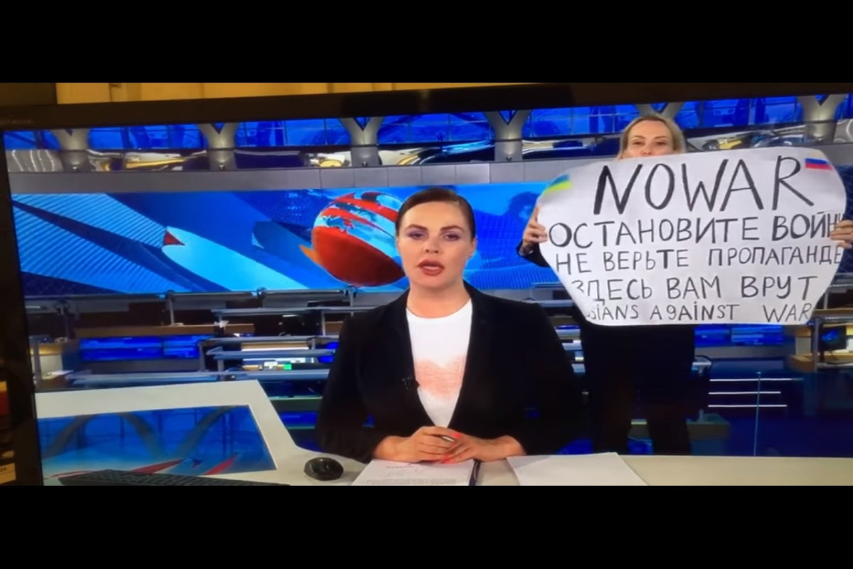 Kreml “Pervıy kanal”ın efirindəki insidenti xuliqanlıq adlandırıb