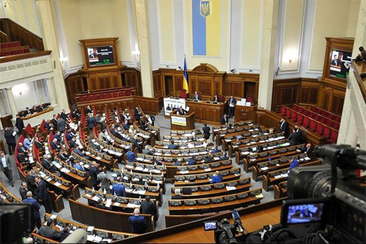 Müharibə başlayandan 20 deputat Ukraynadan qaçıb