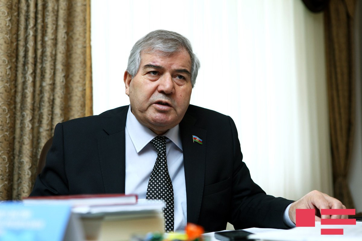 Sabir Rüstəmxanlı