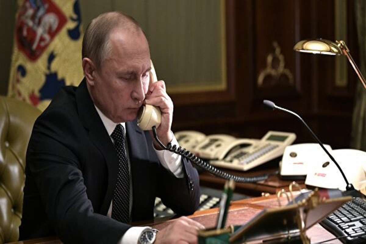 Putin Avropa İttifaqı Şurasının prezidenti ilə telefonla danışıb