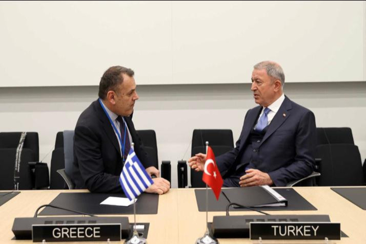 Hulusi Akar yunan həmkarı ilə görüşüb - FOTO 