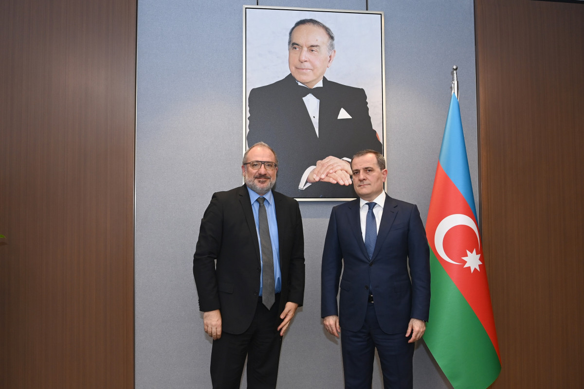 Nazir UNEP-in Avropa üzrə Regional Nümayəndəliyinin direktoru ilə görüşüb
