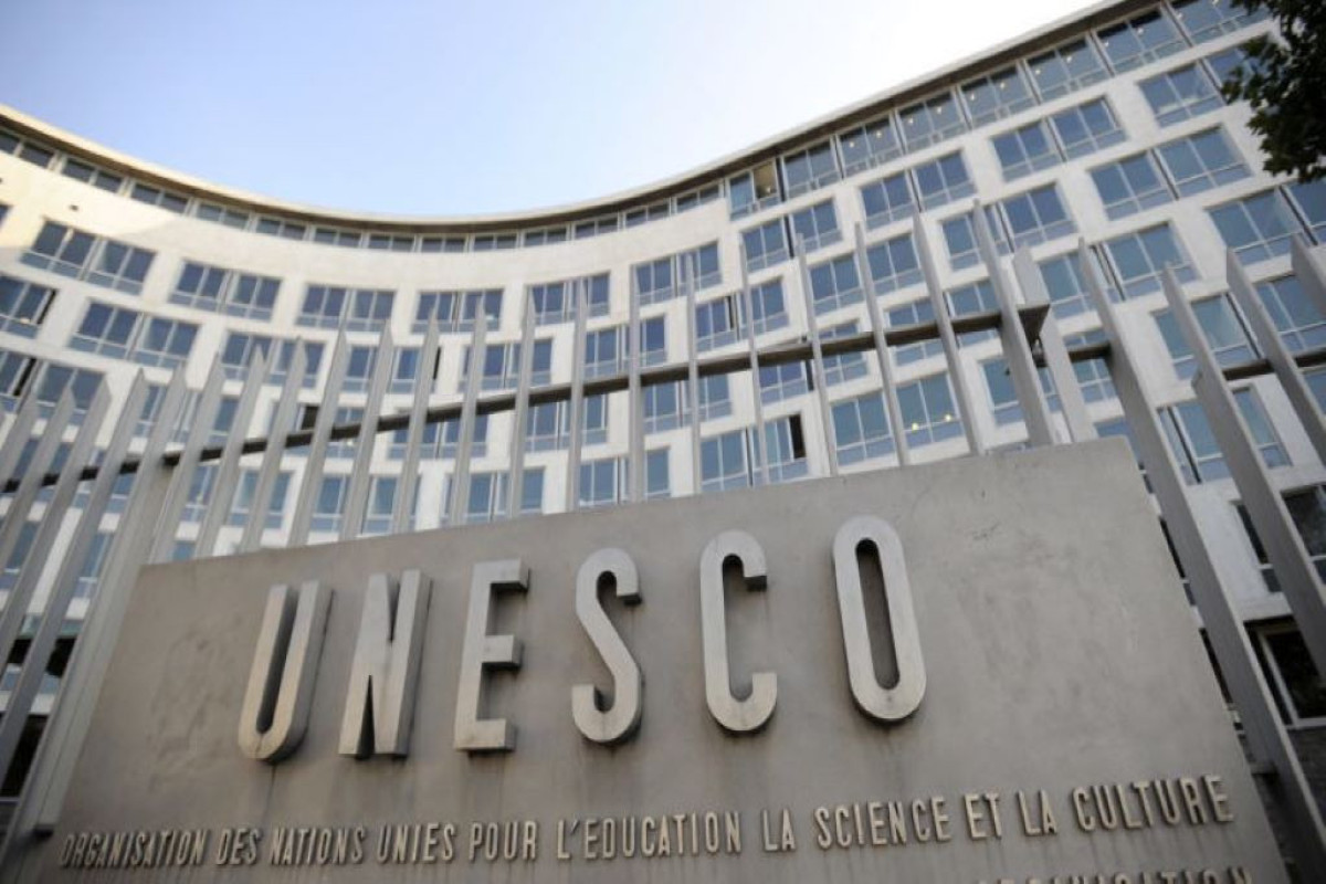  UNESCO Ukraynada işləyən jurnalistlərə zirehli gödəkçə verəcək