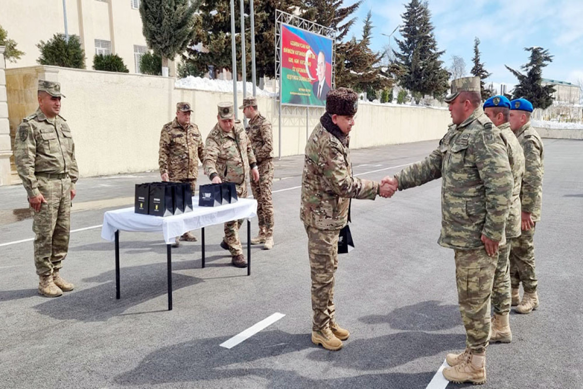 Hərbi Prokurorluğunun nümayəndələri hərbi hissədə