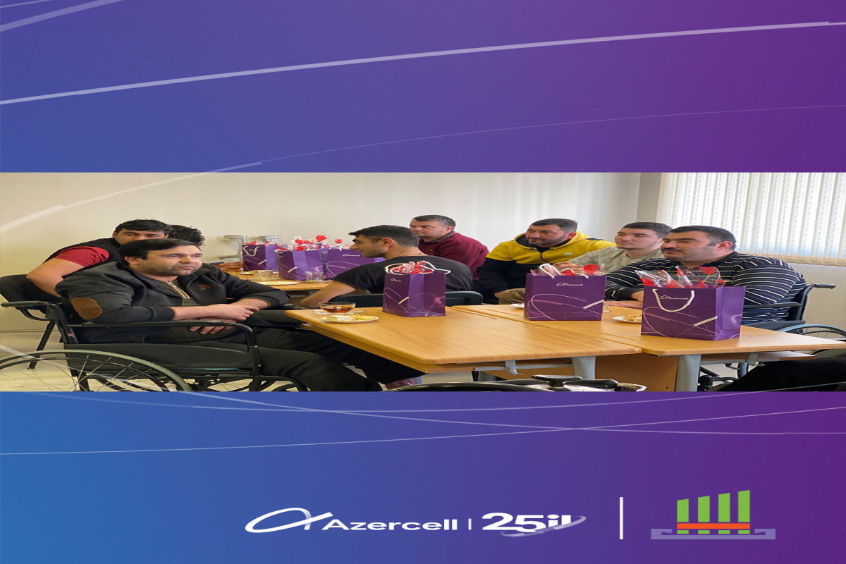 "Azercell Könüllüləri" və Mobil Müştəri Xidmətləri Bərpa Mərkəzinə səfər edib - FOTO 