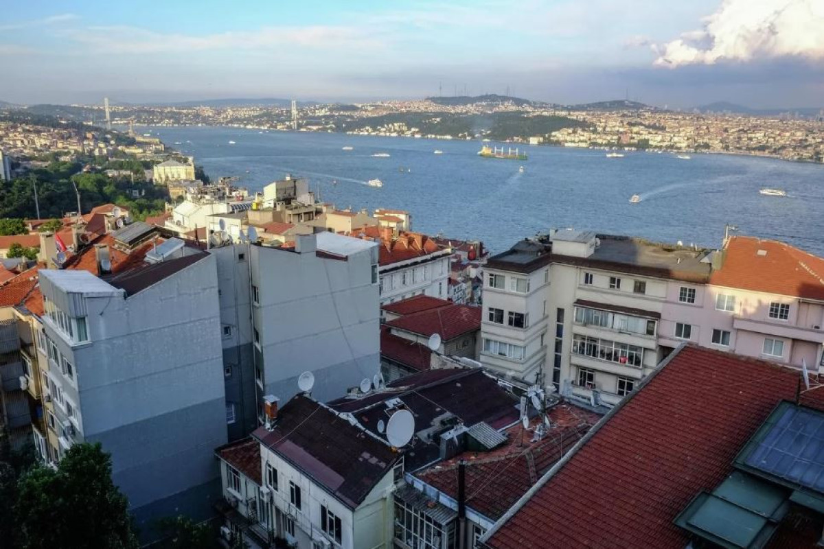 İstanbul boğazında ikinci mina tapılıb