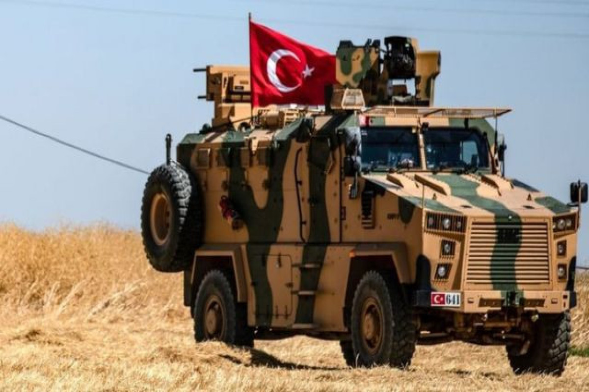 Çavuşoğlu Türkiyənin Ukraynaya hərbçi göndərməsi ilə bağlı fikirlərə aydınlıq gətirib