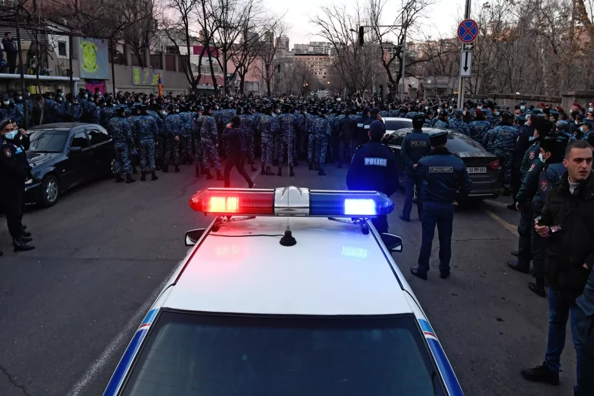 Число задержанных граждан в ходе акций протестов в Ереване достигло 244-ОБНОВЛЕНО-1 