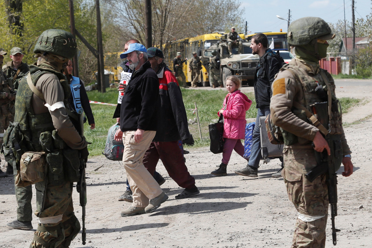 Mariupoldan mülki vətəndaşların evakuasiyası davam edir