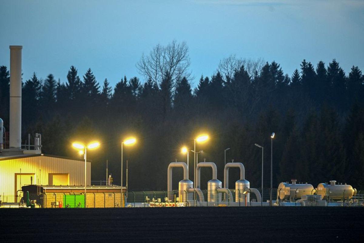 In shift, Germany could back immediate EU ban on Russian oil