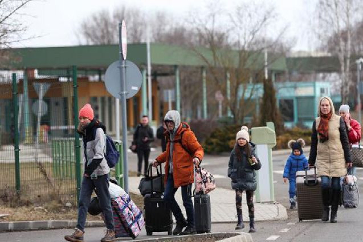 Almaniyaya sığınan 400 mindən çox ukraynalı qeydiyyata alınıb