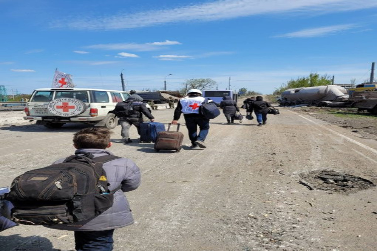 ICRC convoy of over 100 civilians evacuated from Azovstal has reached Zaporizhzhia
