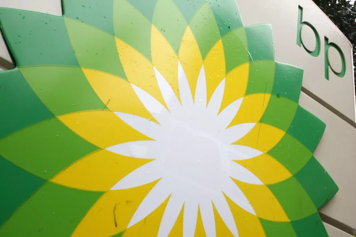 BP reports massive loss in Q1 after withdrawing stake in Russia