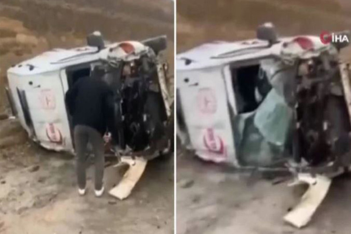 Ambulance crashed in Turkey,  5 people injured