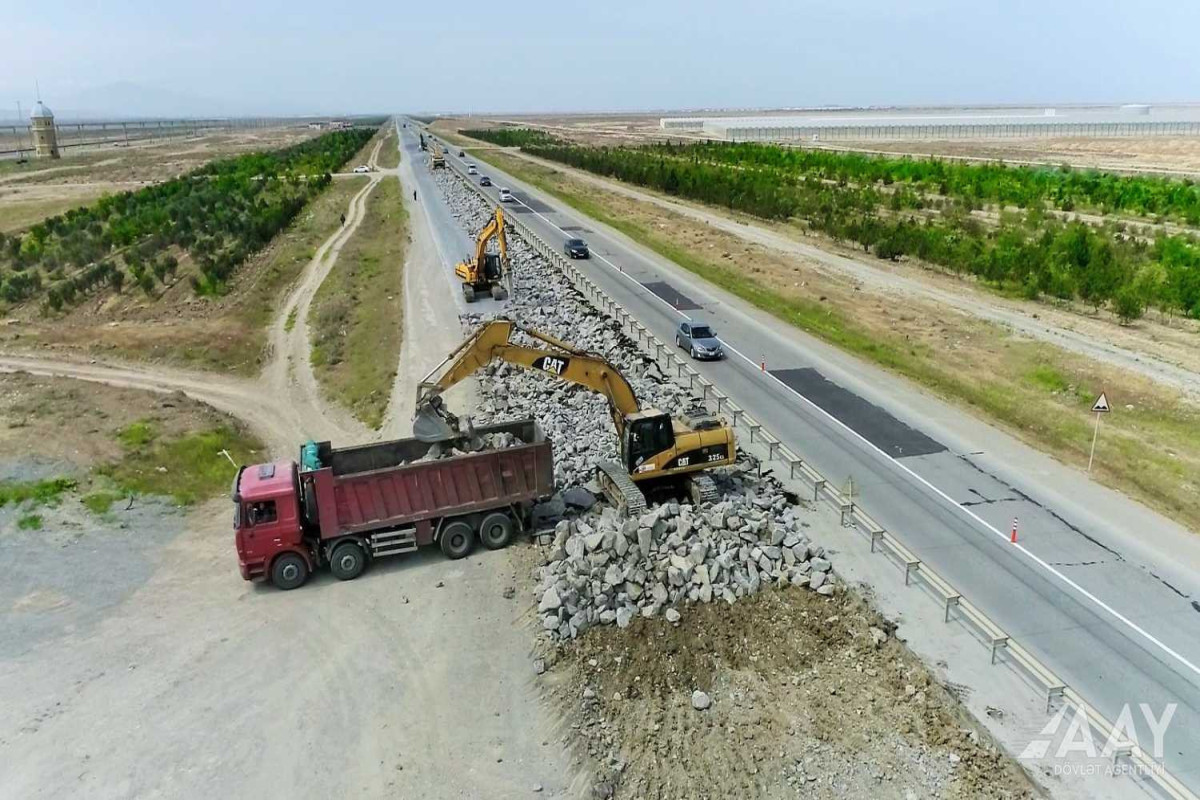 Azerbaijan starts major repairs on Baku-Guba-Russia highway