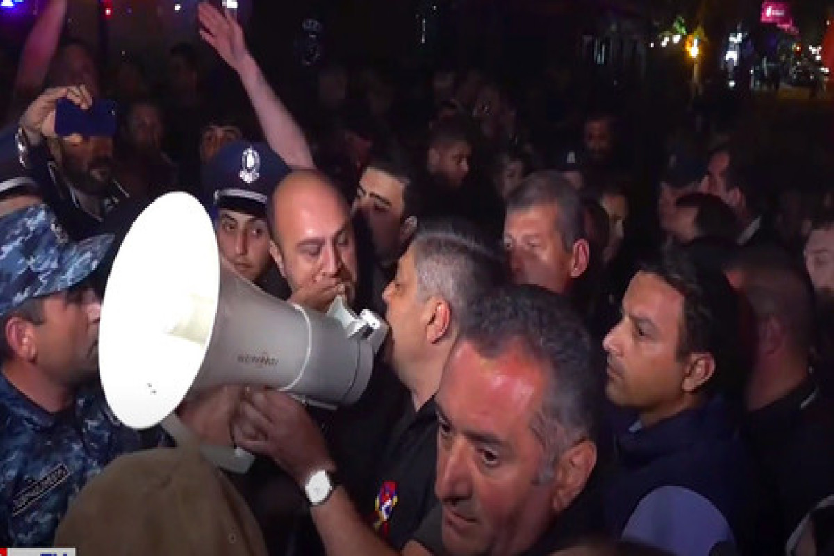 Пикет оппозиции в Ереване