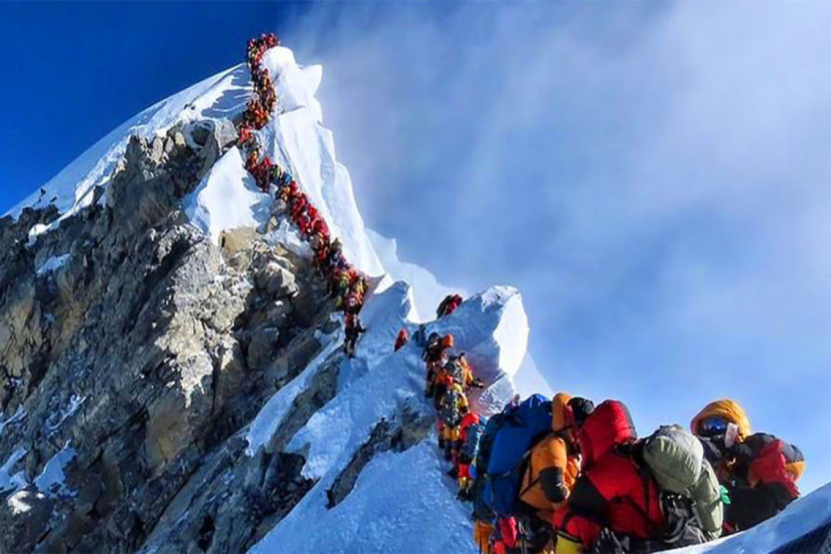 Nepalda rus alpinist həlak olub