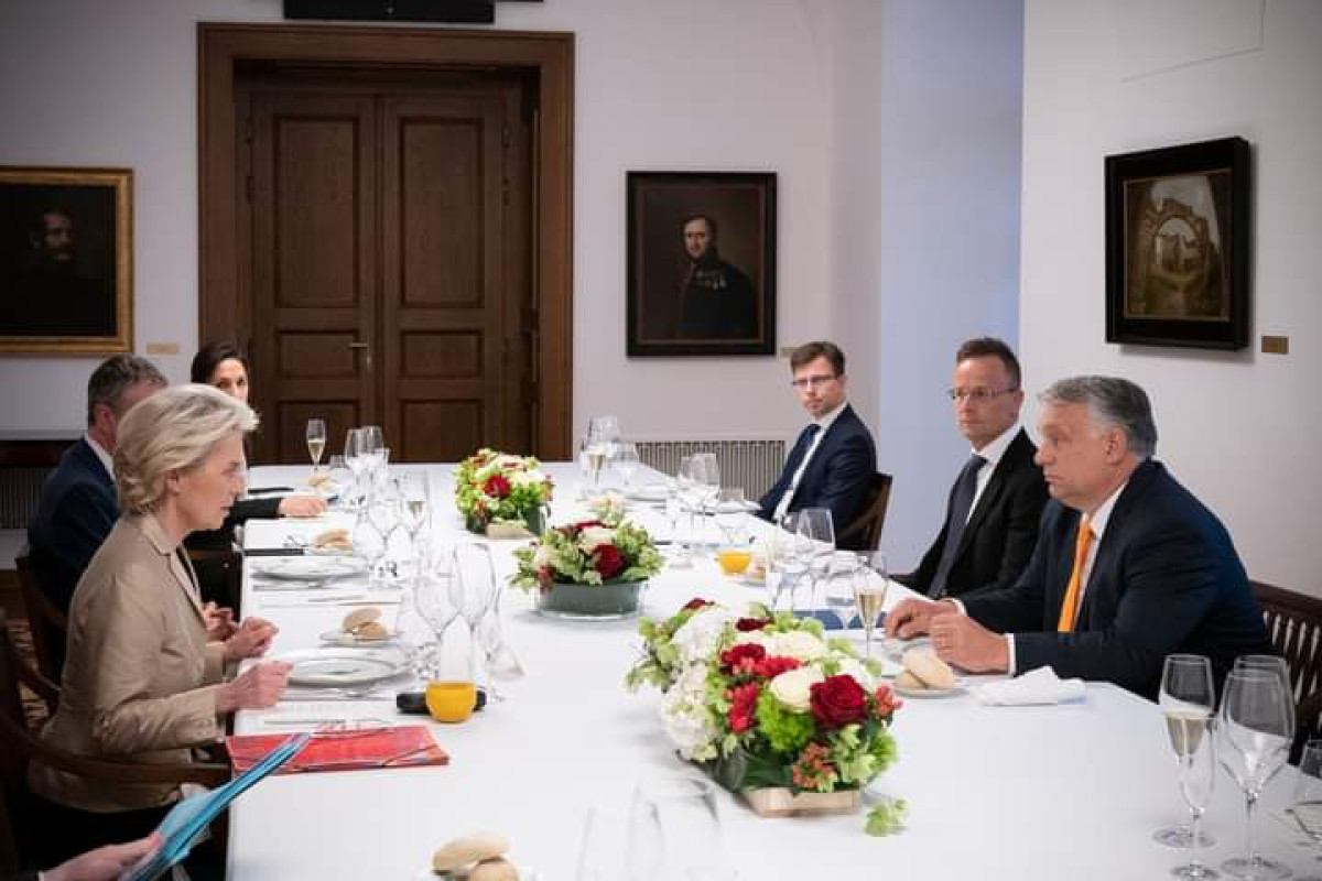 Avropa Komissiyasının Prezidenti Macarıstan Baş naziri ilə görüb  - YENİLƏNİB 