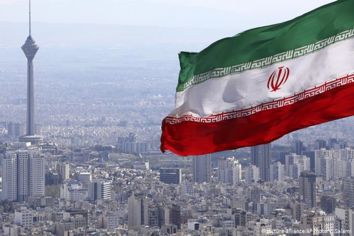İran standartlara uyğun olmayan avtomobillərin istehsalını dayandırır