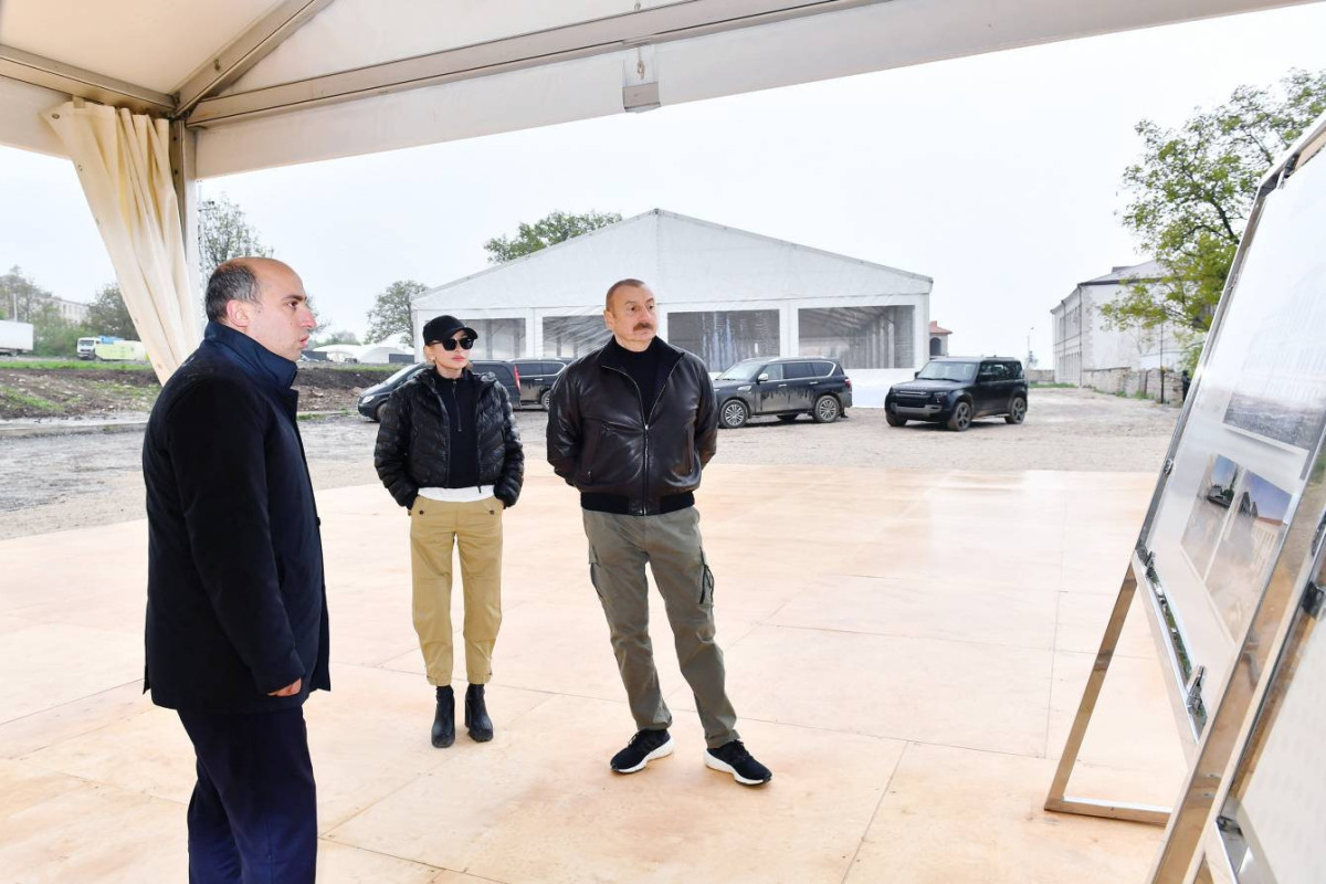 Prezident və birinci xanım Şuşa Realnı Məktəbində həyata keçiriləcək təmir-bərpa işləri ilə tanış olublar