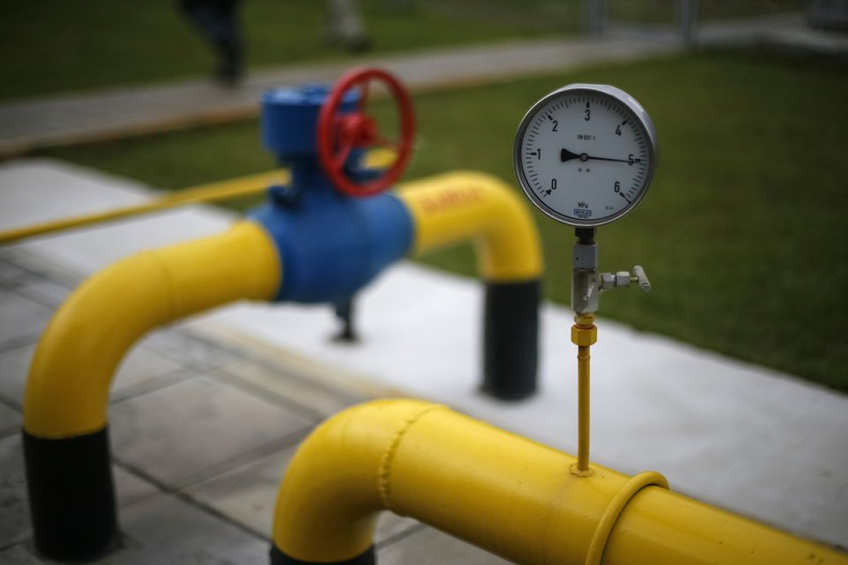 Ukraine to suspend Russian gas pipeline to Europe