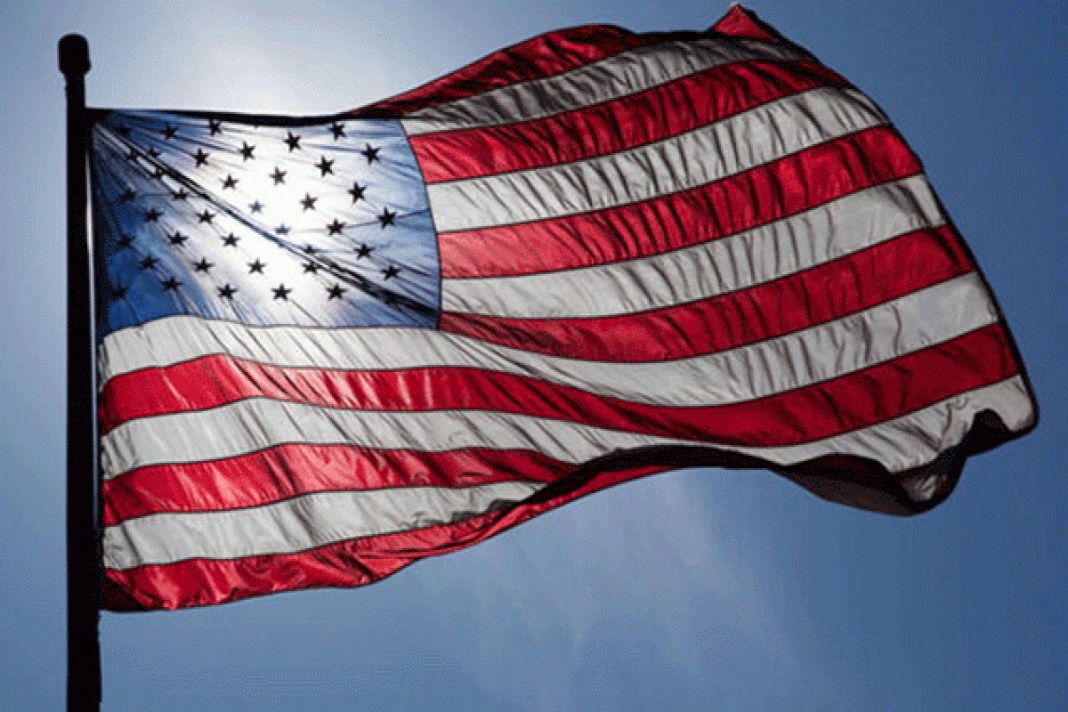 В США будут приспущены флаги в память о жертвах коронавируса