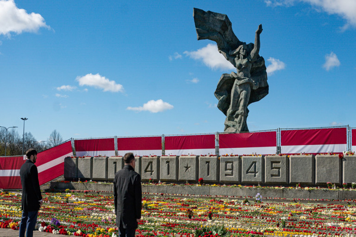 Parliament of Latvia decides to legally allow Soviet monument demolition
