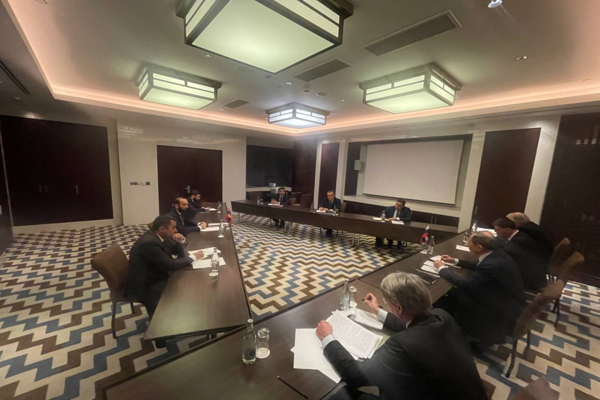 Встреча глав МИД Азербайджана, РФ и Армении в Душанбе