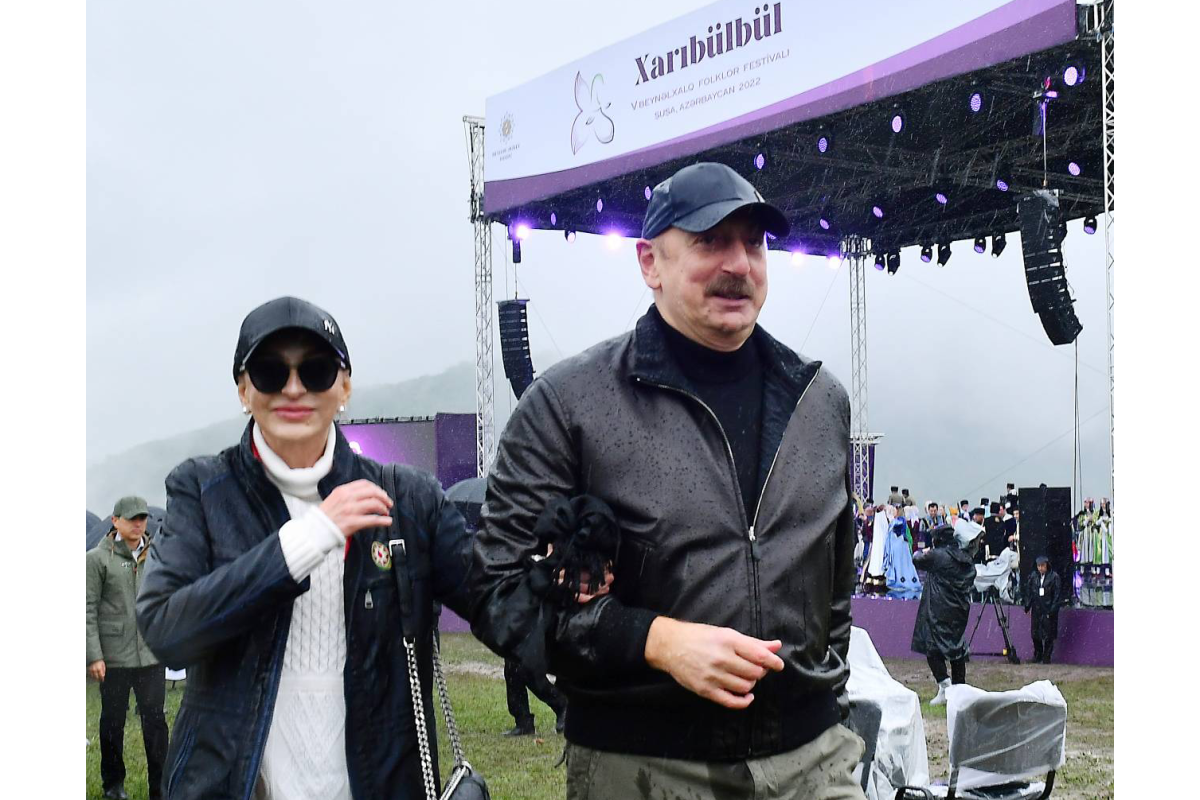 Президент Ильхам Алиев и первая леди Мехрибан Алиева