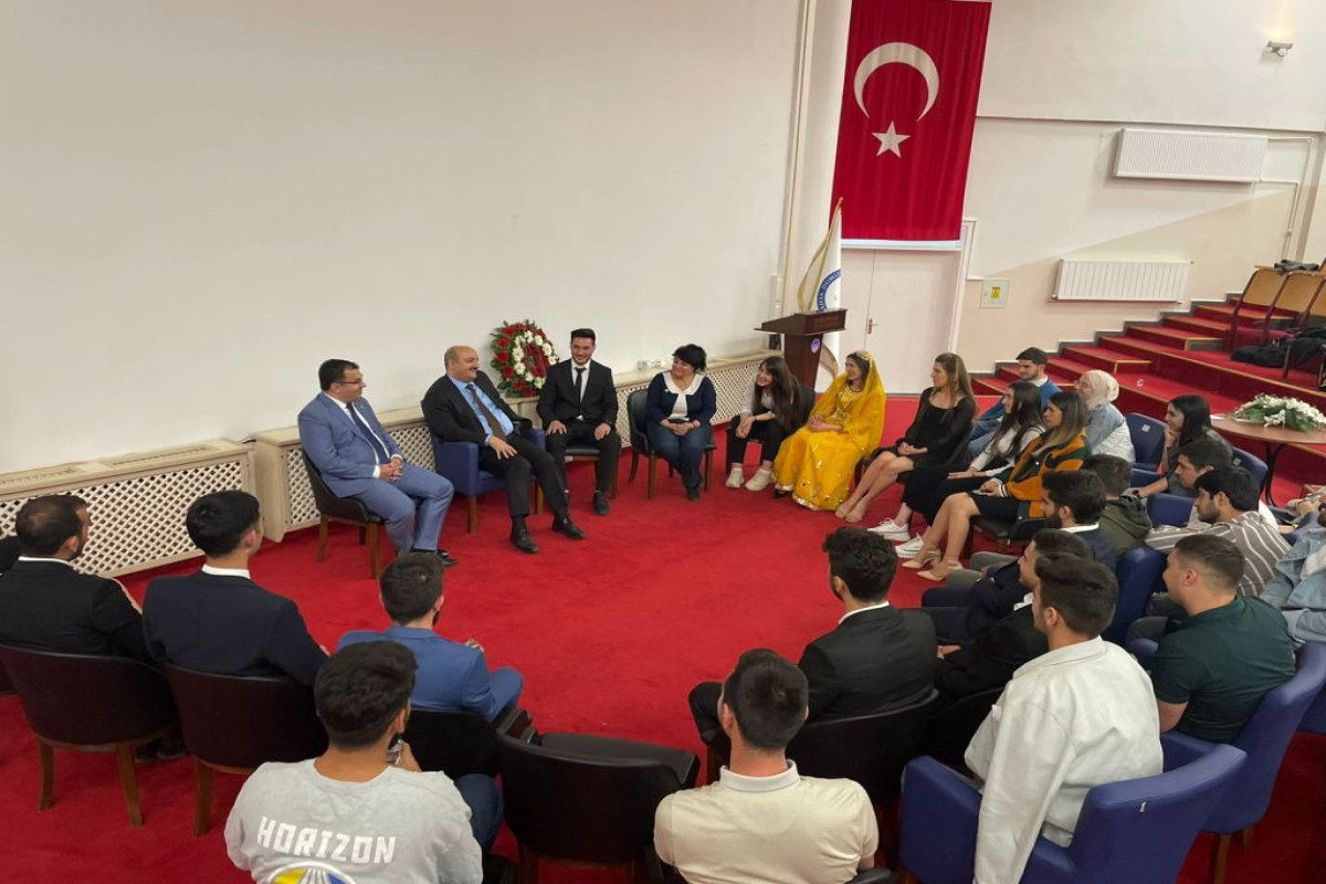 Ümummilli lider Heydər Əliyev Türkiyə məktəblərində anılıb