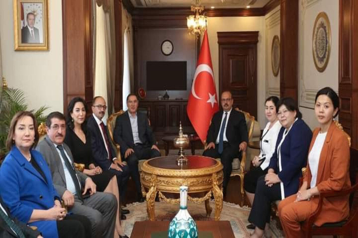 Azerbaijani Ombudsman met with the Governor of Turkish Bursa and mayors -PHOTO 