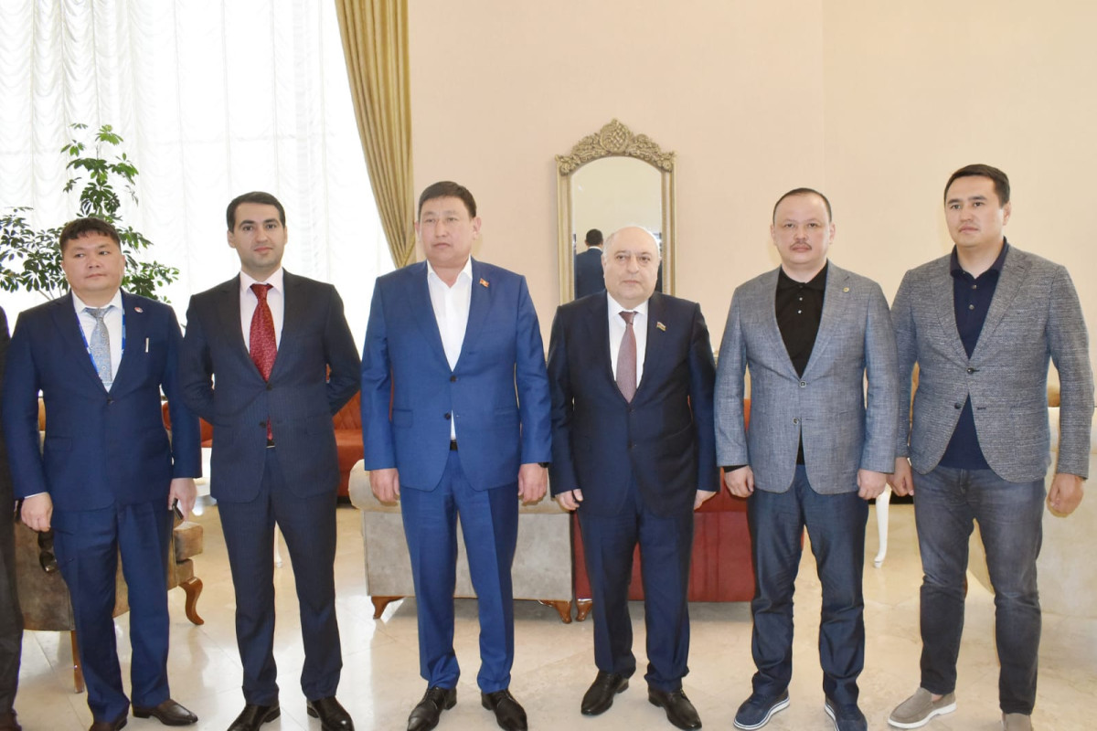 Qırğız parlamentinin sədr müavininin  Azərbaycana səfəri