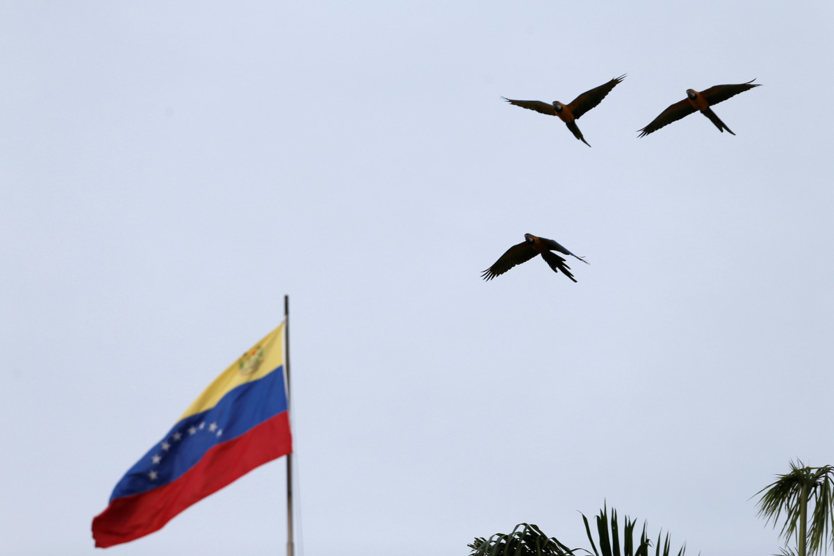 Venezuela hopes "all sanctions" will be lifted by Washington