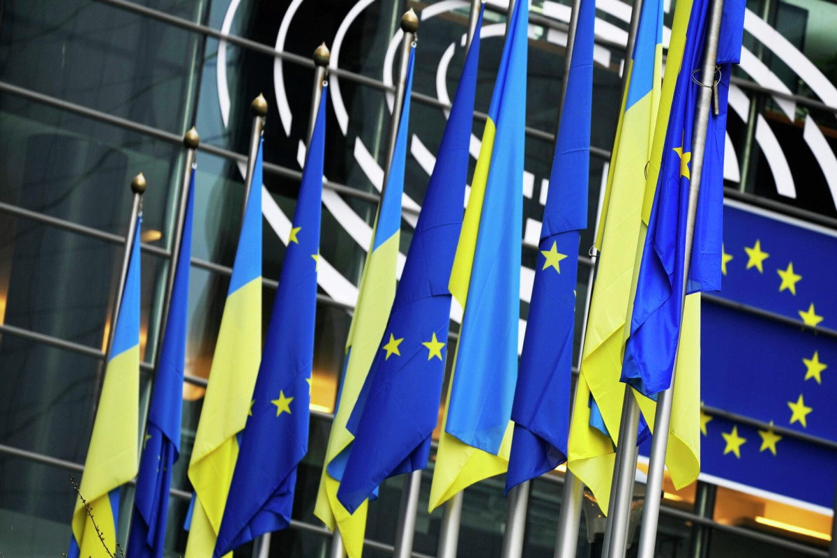 СМИ: ЕС может отправить активы россиян на восстановление Украины