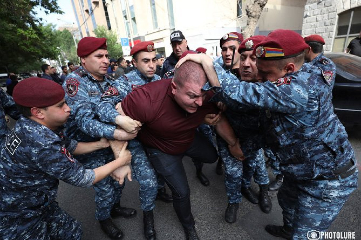 352 protesters apprehended in Yerevan since morning-UPDATED-1 