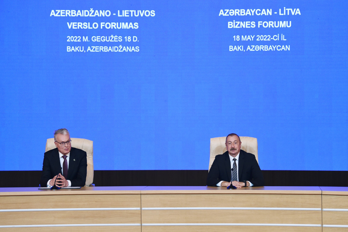 Президент Азербайджана Ильхам Алиев и Президент Литвы Гитанас Науседа