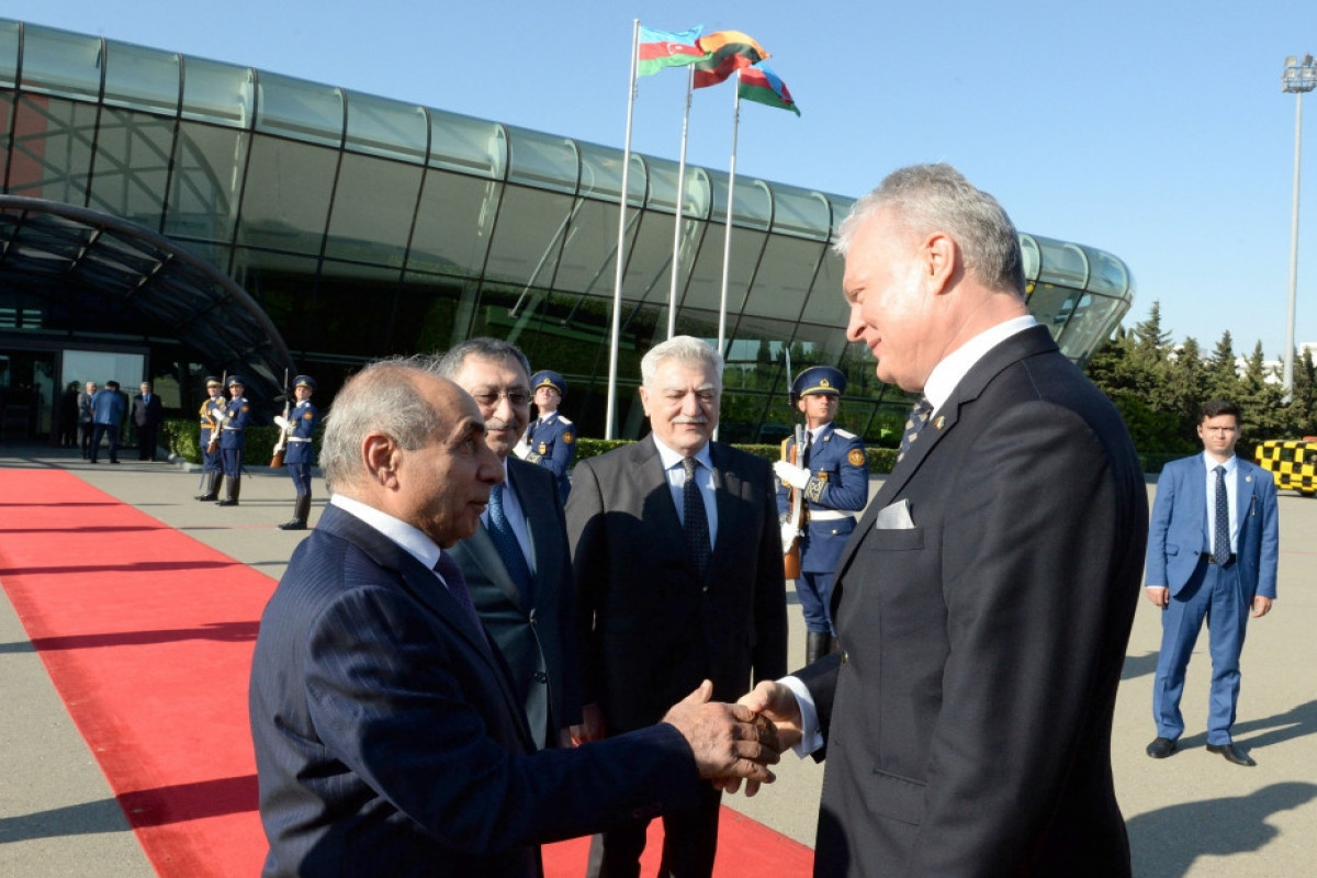 Official visit of Lithuanian President to Azerbaijan ends
