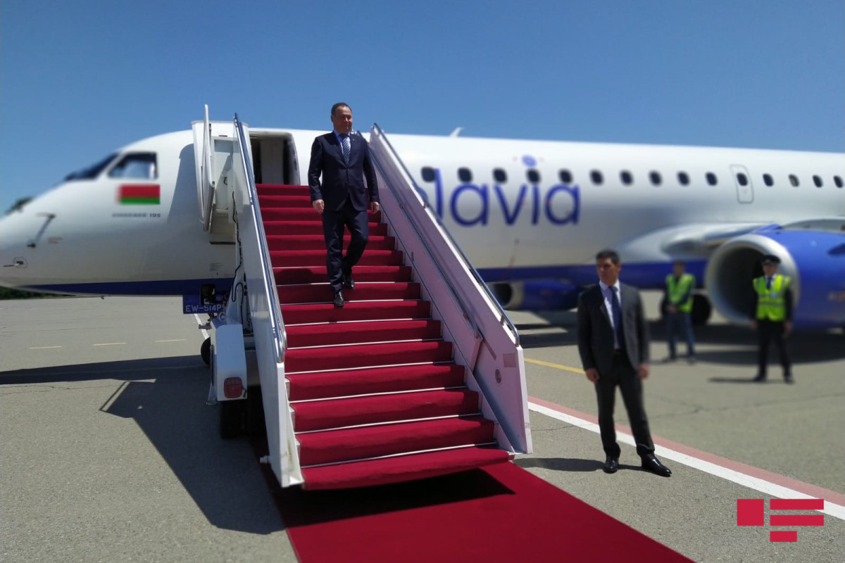 Премьер-министр Беларуси Роман Головченко в рамках рабочего визита в Азербайджан посетил Гянджу.