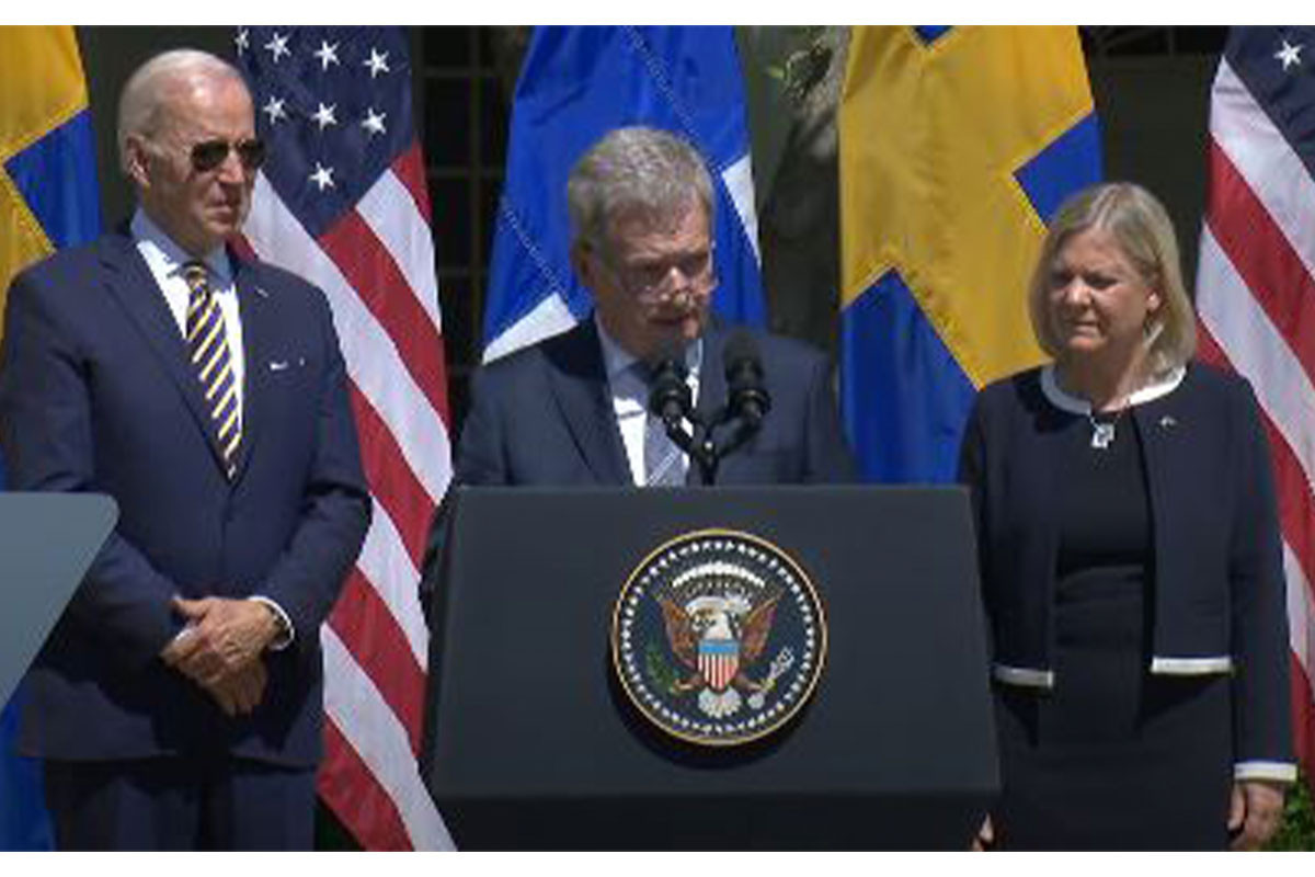 Swedish PM: "We will contribute to NATO"
