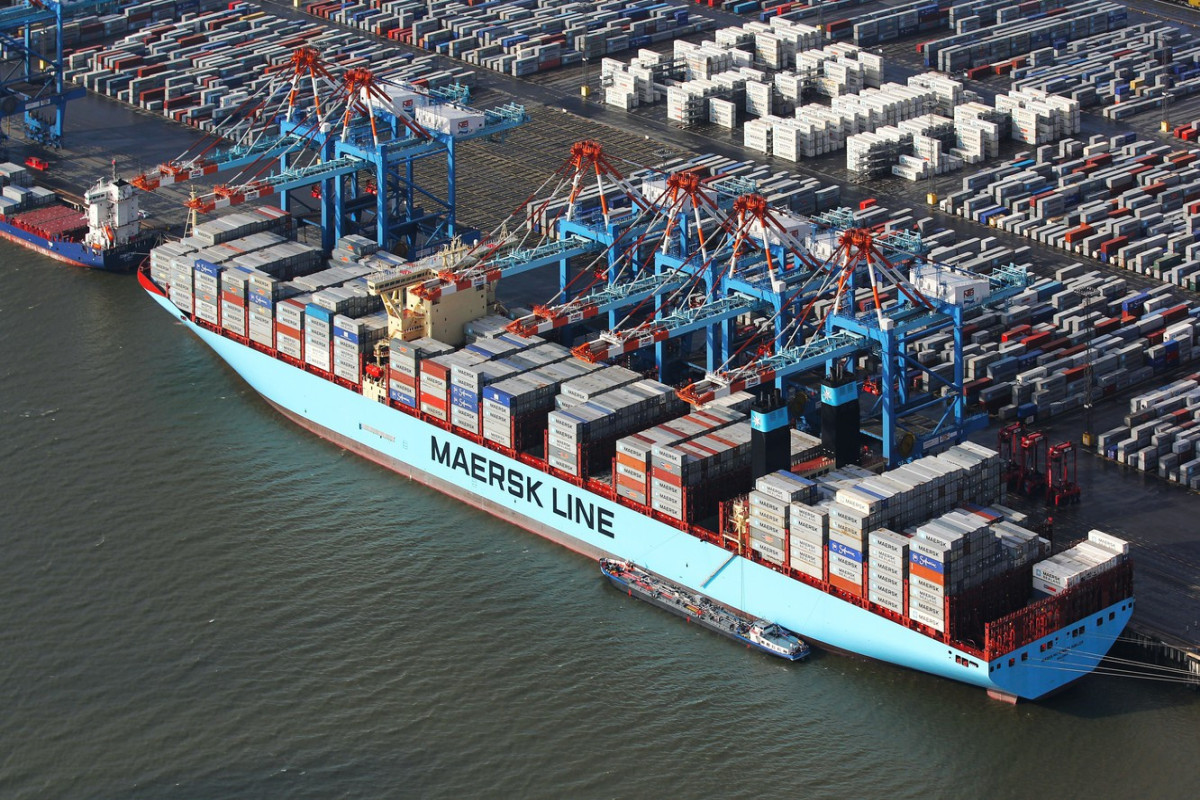«Maersk» запускает грузоперевозки через Азербайджан