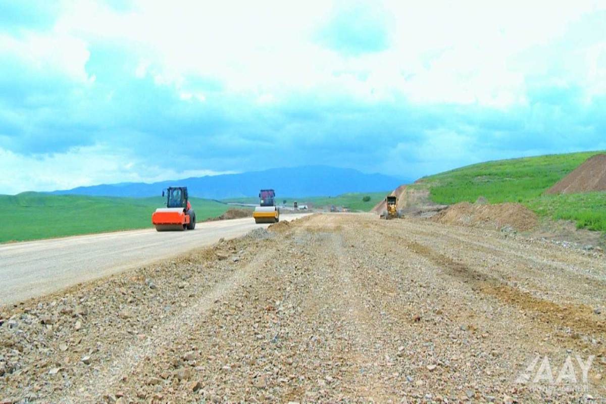 Füzuli-Ağdam yolunun inşası davam edir - FOTO 