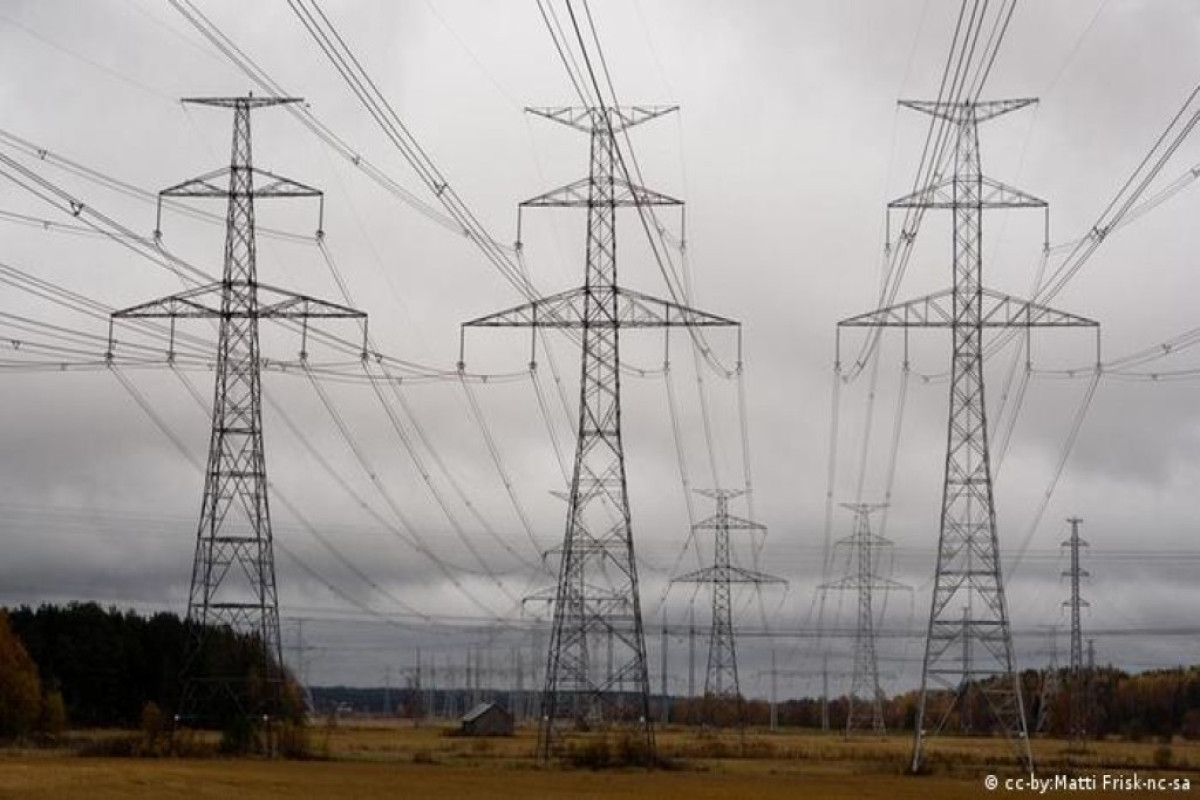 Lithuania suspends electricity imports from Russia