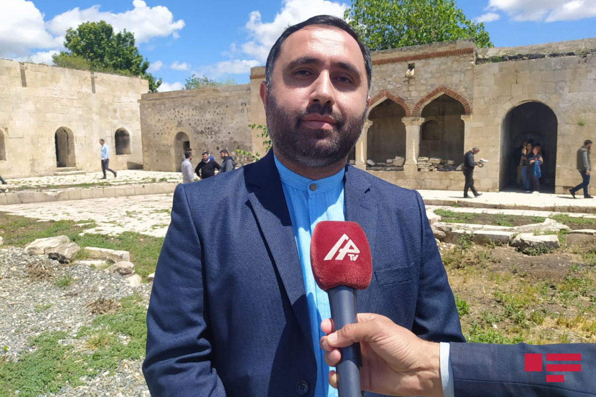 Hacı Ramin İgidov: “Ağdamda dini abidələr erməni vandallığına məruz qalıb”