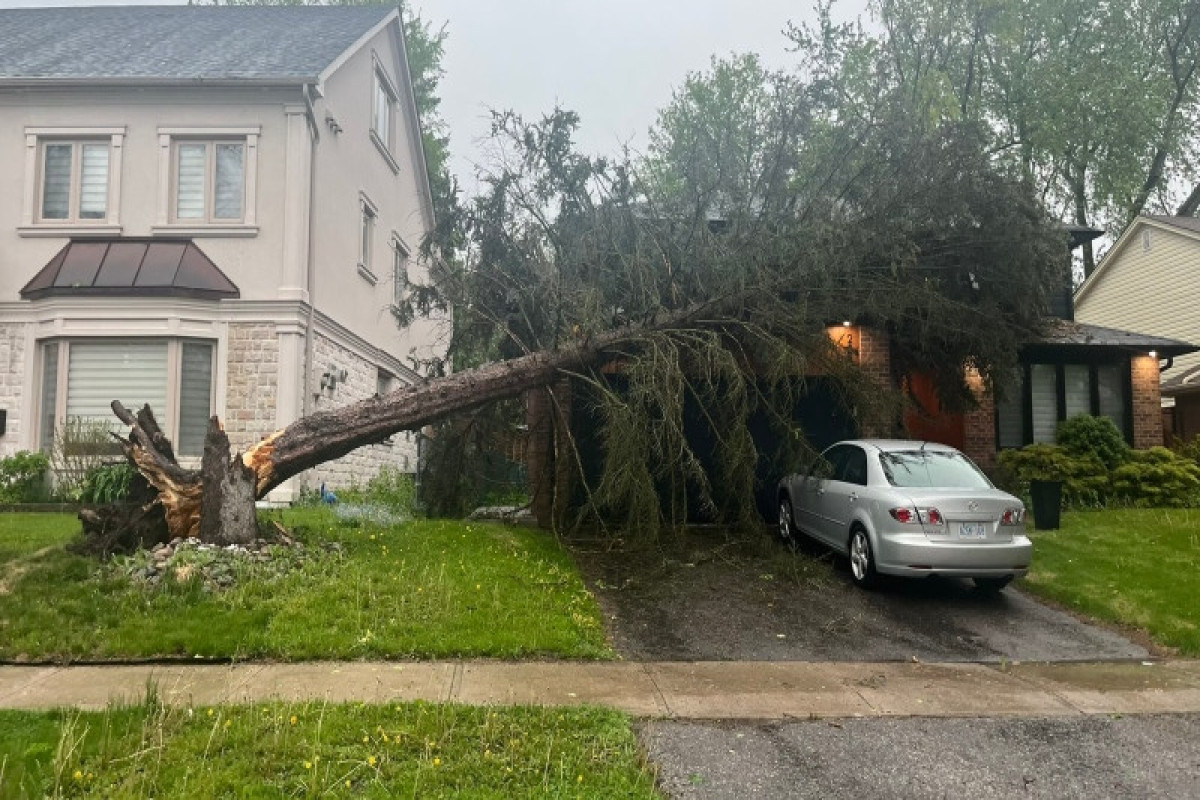 Powerful storm rips through Ontario, killing at least two